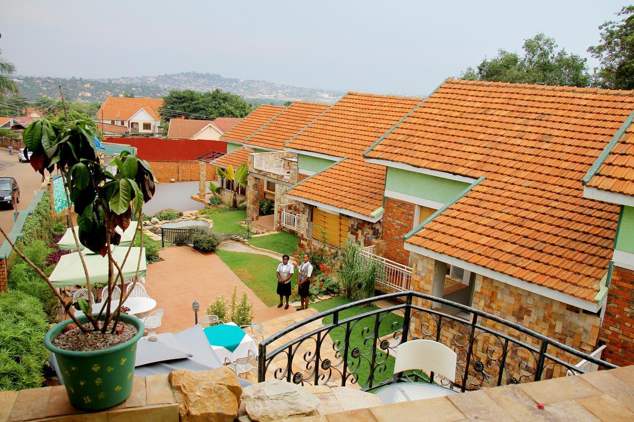Shangri-La Hotel Muyenga Bugolobi Exteriör bild