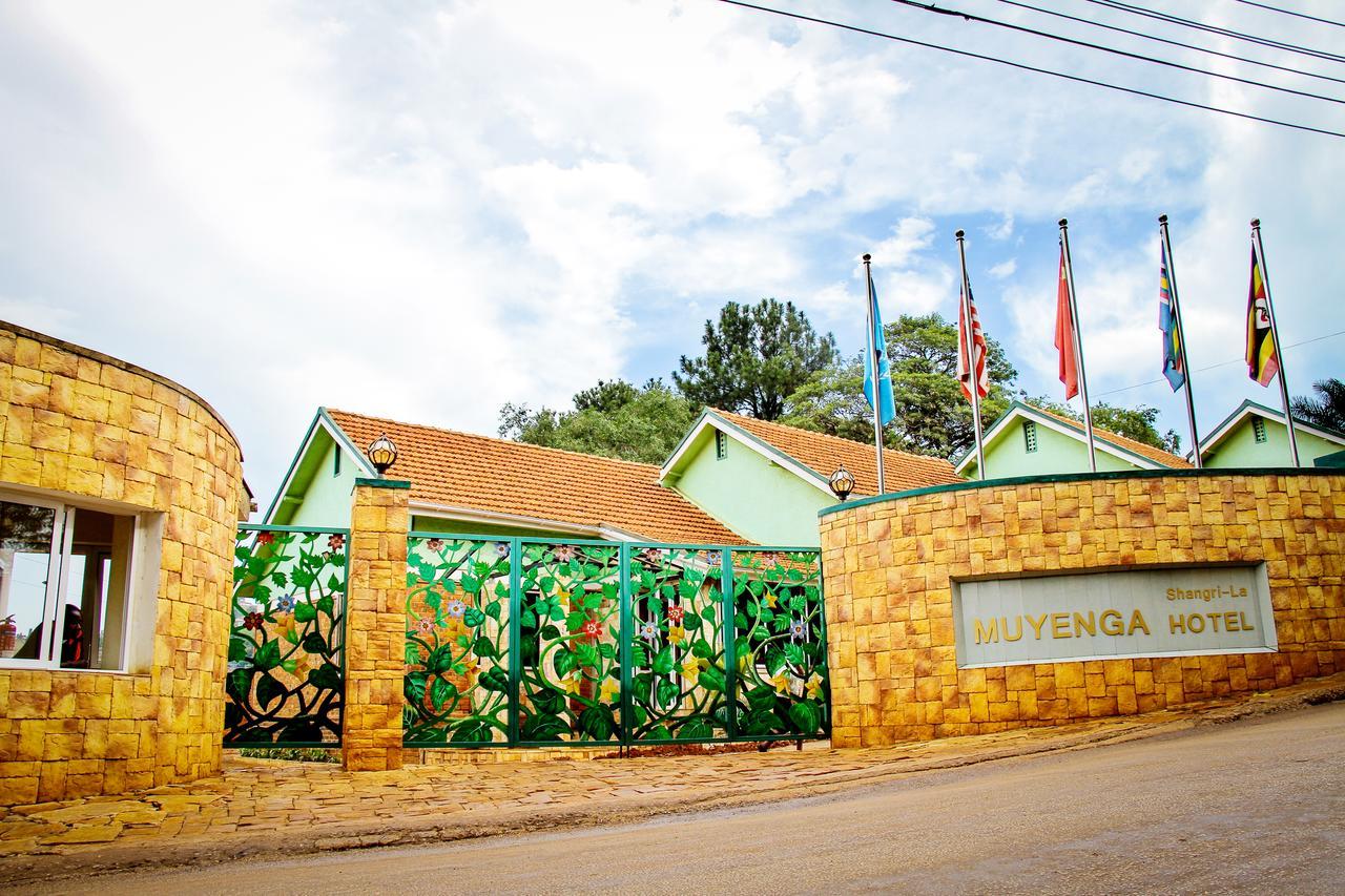 Shangri-La Hotel Muyenga Bugolobi Exteriör bild